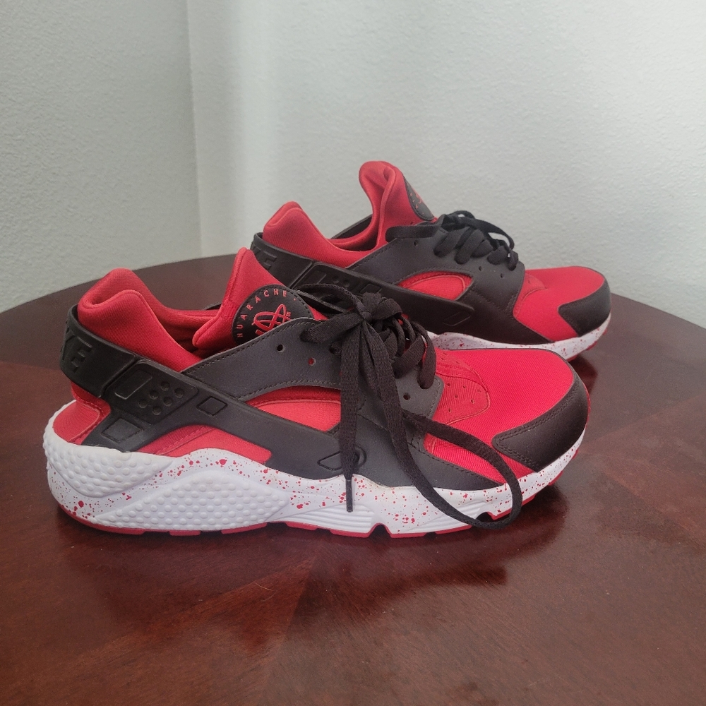 Nike sneakers - Picture 2 of 5